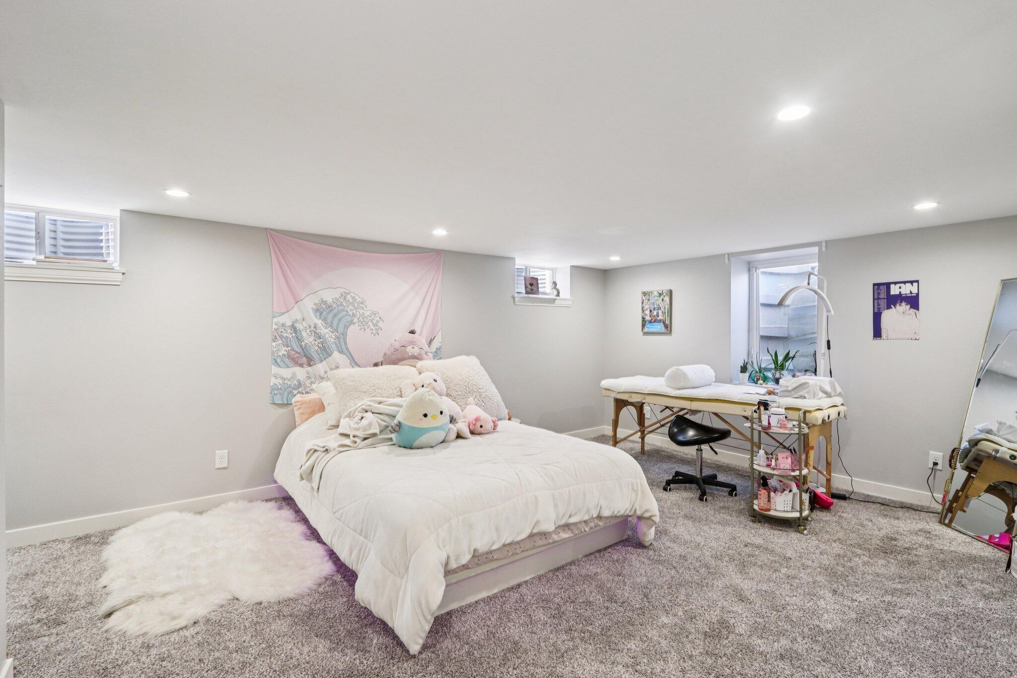 4780 Meadow View East Brookfield, WI 53005 - Photo 35 of 74 Lower Den/Bedroo,