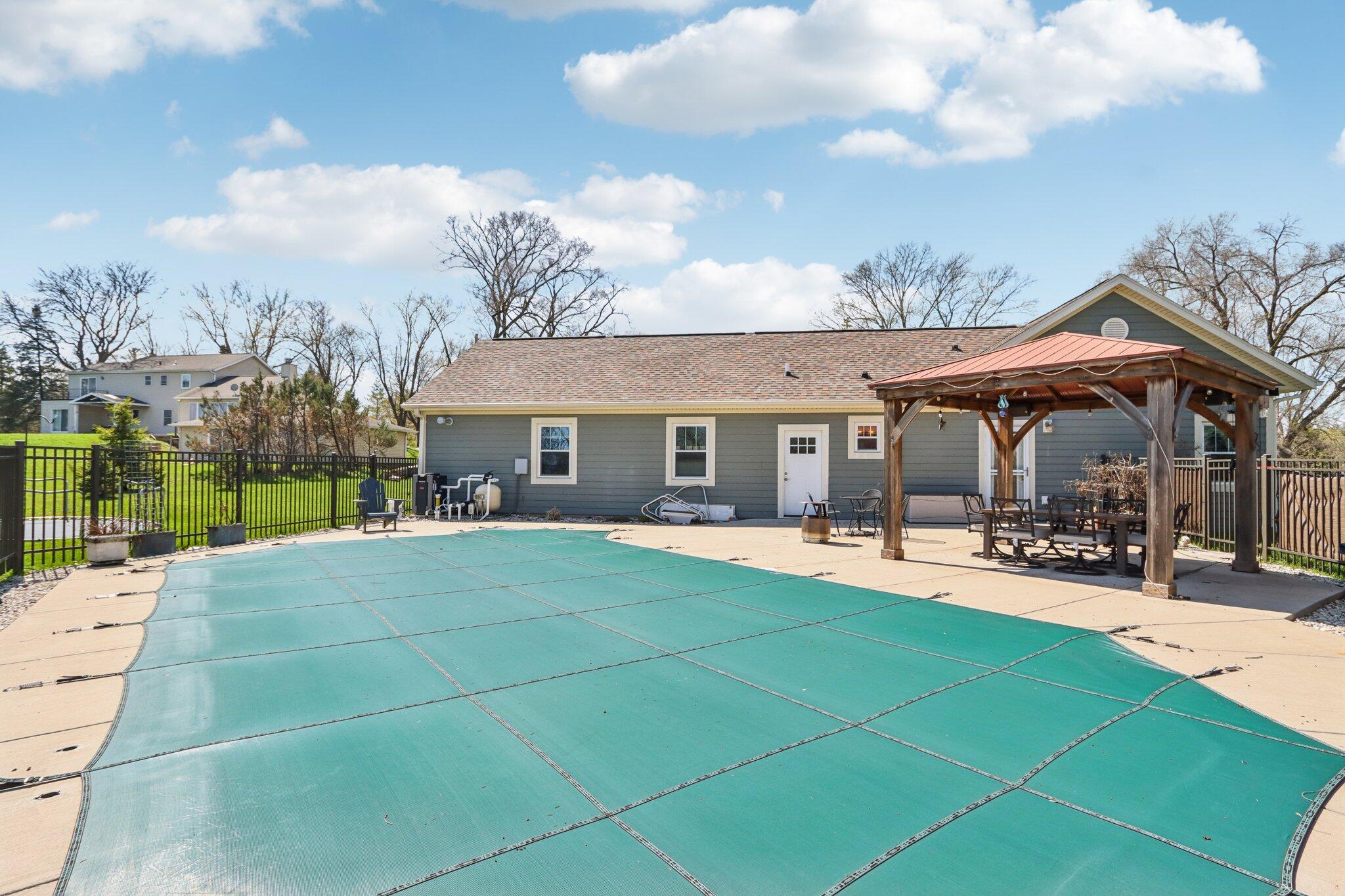 4780 Meadow View East Brookfield, WI 53005 - Photo 46 of 74 68-web-or-mls-Meadow View E-S1704-068