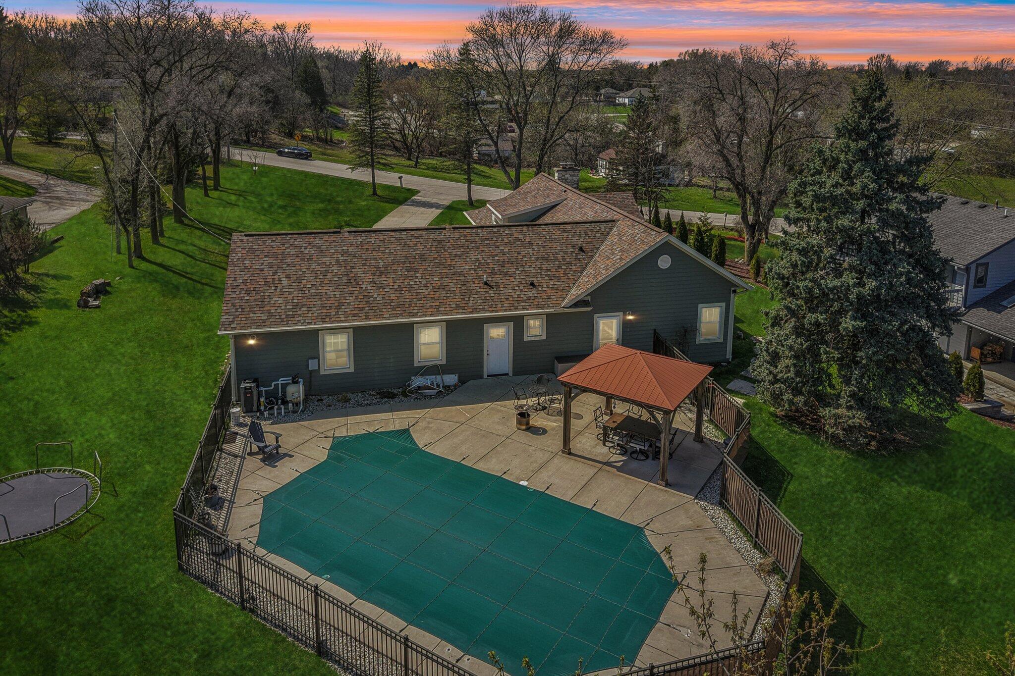 4780 Meadow View East Brookfield, WI 53005 - Photo 70 of 74 92-web-or-mls-VT-1704-1