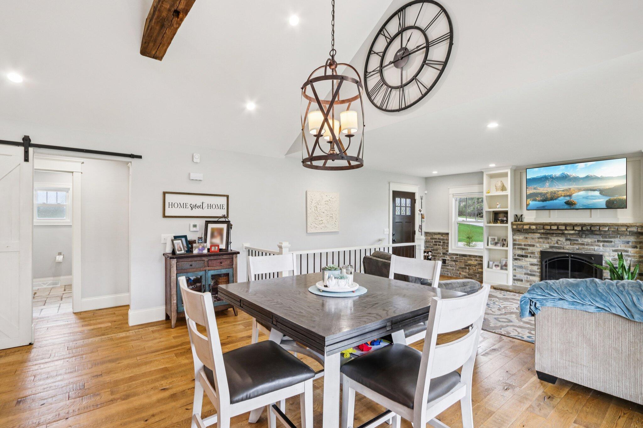 4780 Meadow View East Brookfield, WI 53005 - Photo 7 of 74 15-web-or-mls-Meadow View E-S1704-015