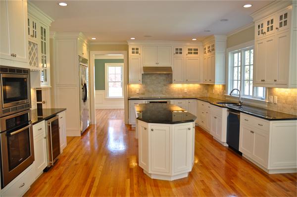 76 Ardmore Road Needham, MA 02494 - Photo 8 of 20 Gallery Image 8