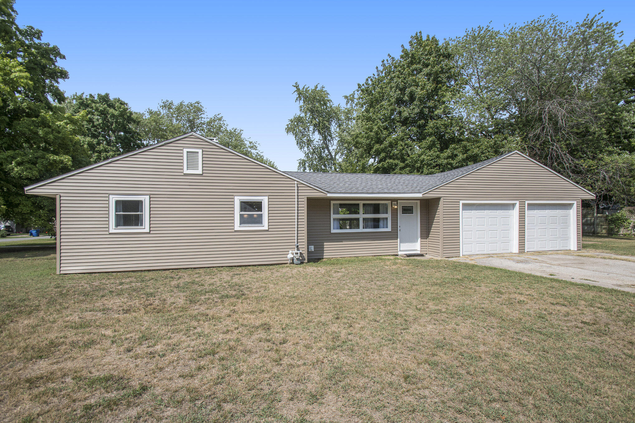 2383 Virginia Road Benton Harbor, MI 49022 - Photo 2 of 23 Side Render
