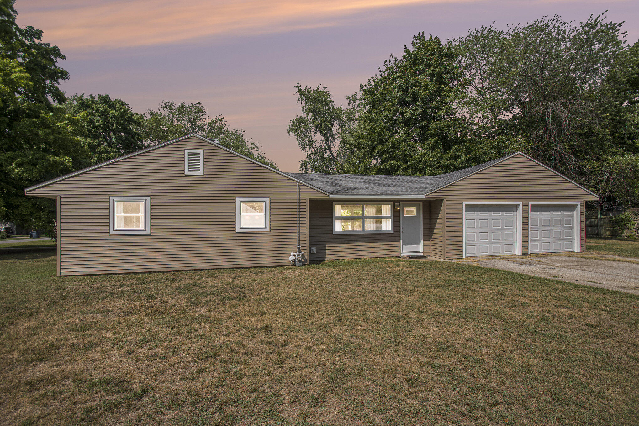 2383 Virginia Road Benton Harbor, MI 49022 - Photo 3 of 23 Side Render