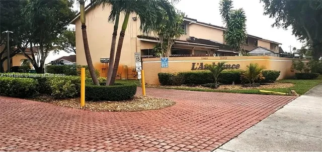 $2,400 | 13479 Southwest 62nd Street, Miami, FL 33183