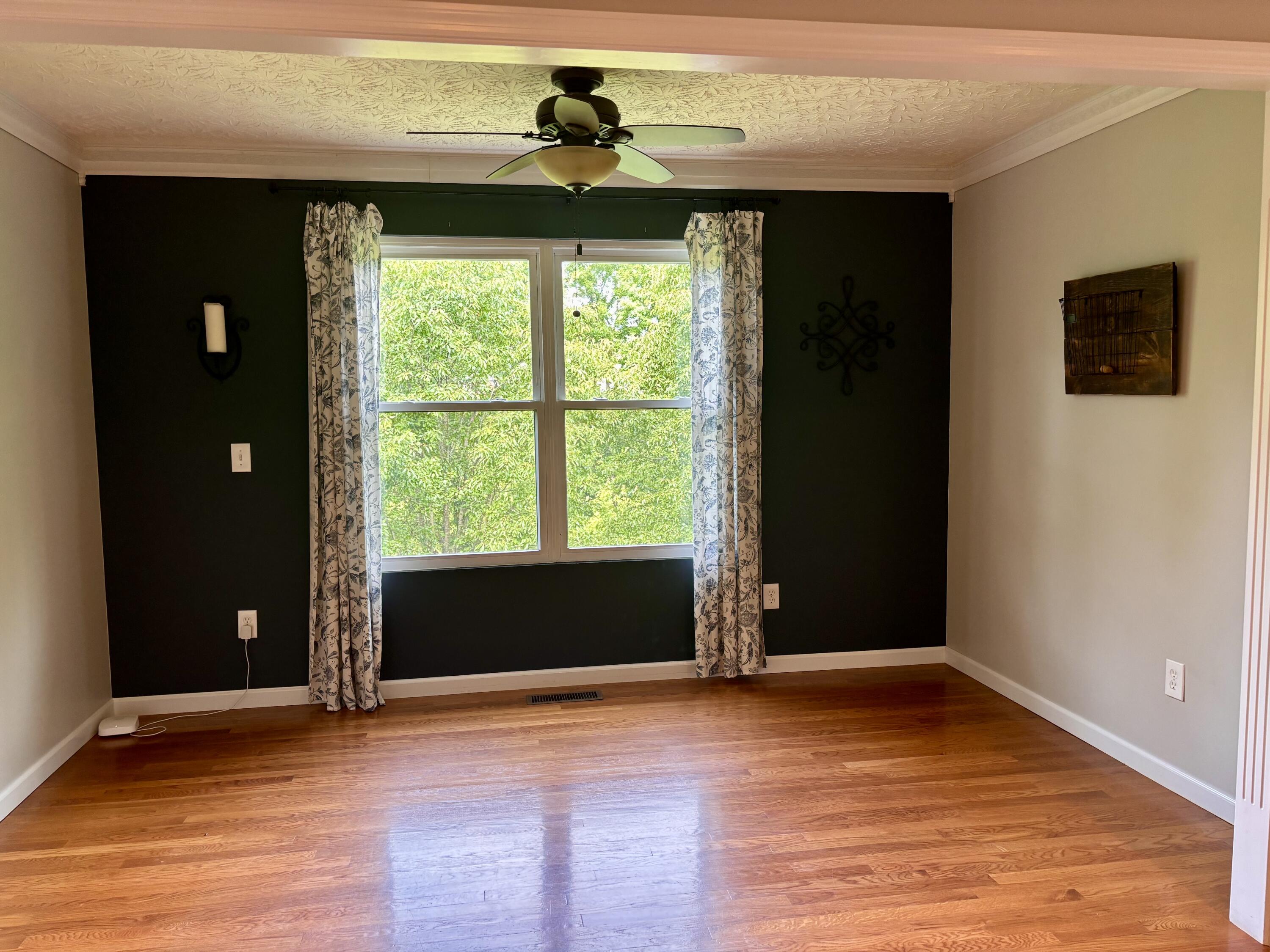 225 Maple Ridge Crittenden, KY 41030 - Photo 17 of 49 IMG_4376