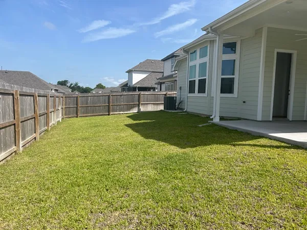 $2,900 | 4001 Houberry Loop, College Station, TX 77845