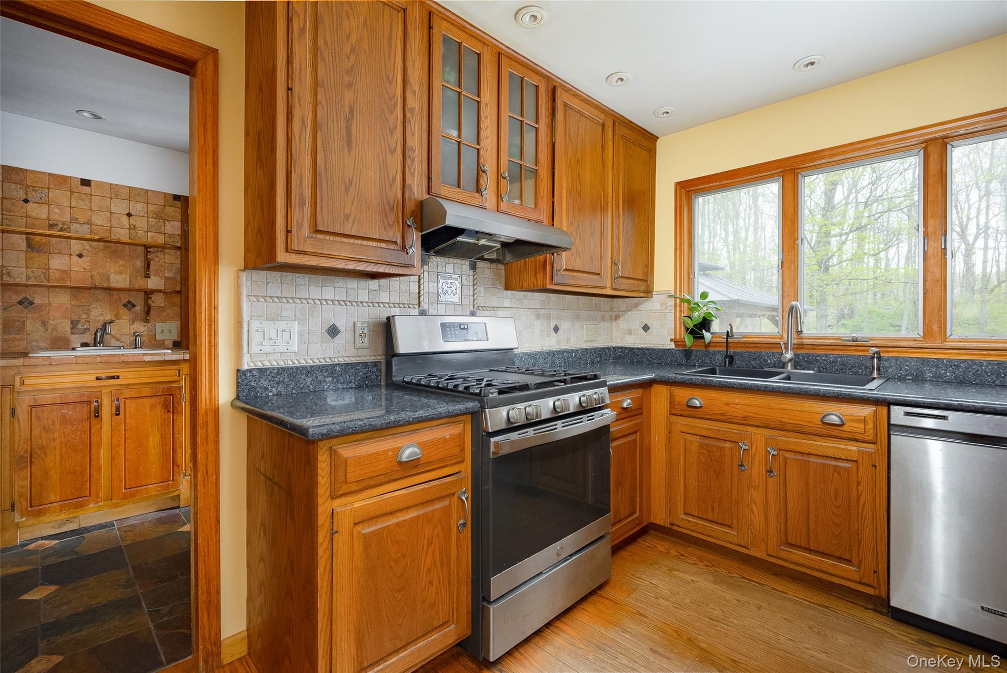 64 Travis Road Pleasant Valley, NY 12538 - Photo 23 of 48