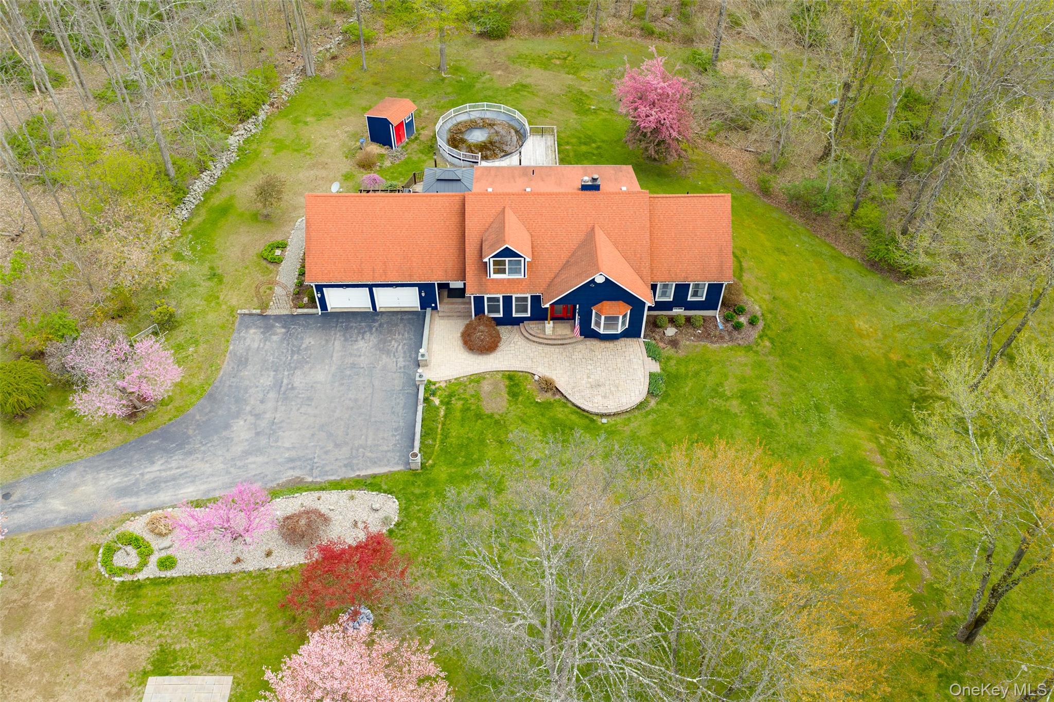 64 Travis Road Pleasant Valley, NY 12538 - Photo 3 of 48