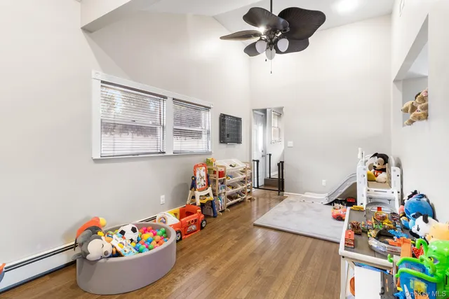 $650,000 | 40 Frankie Lane, North Babylon, NY 11703