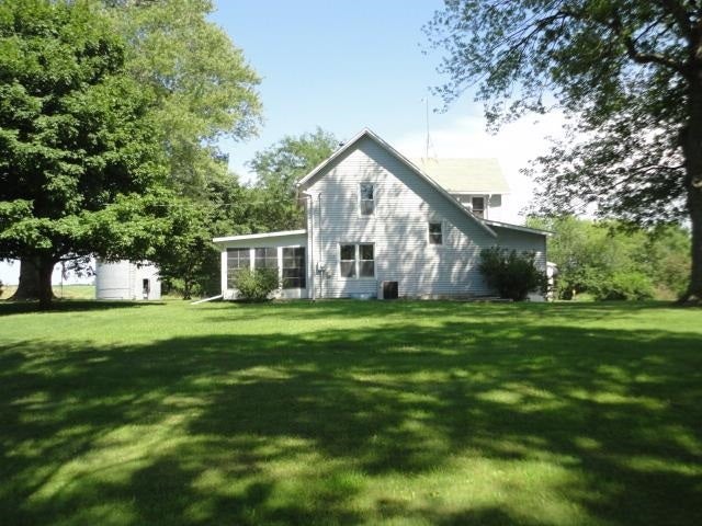 2125 Iwv Road Southwest Oxford, IA 52322 - Photo 16 of 23 Gallery Image 16
