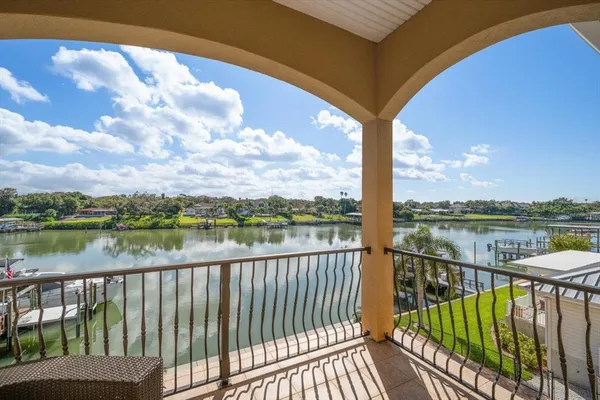 $3,799,999 | 211 Poinciana Lane, Largo, FL 33770