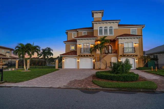 $3,799,999 | 211 Poinciana Lane, Largo, FL 33770