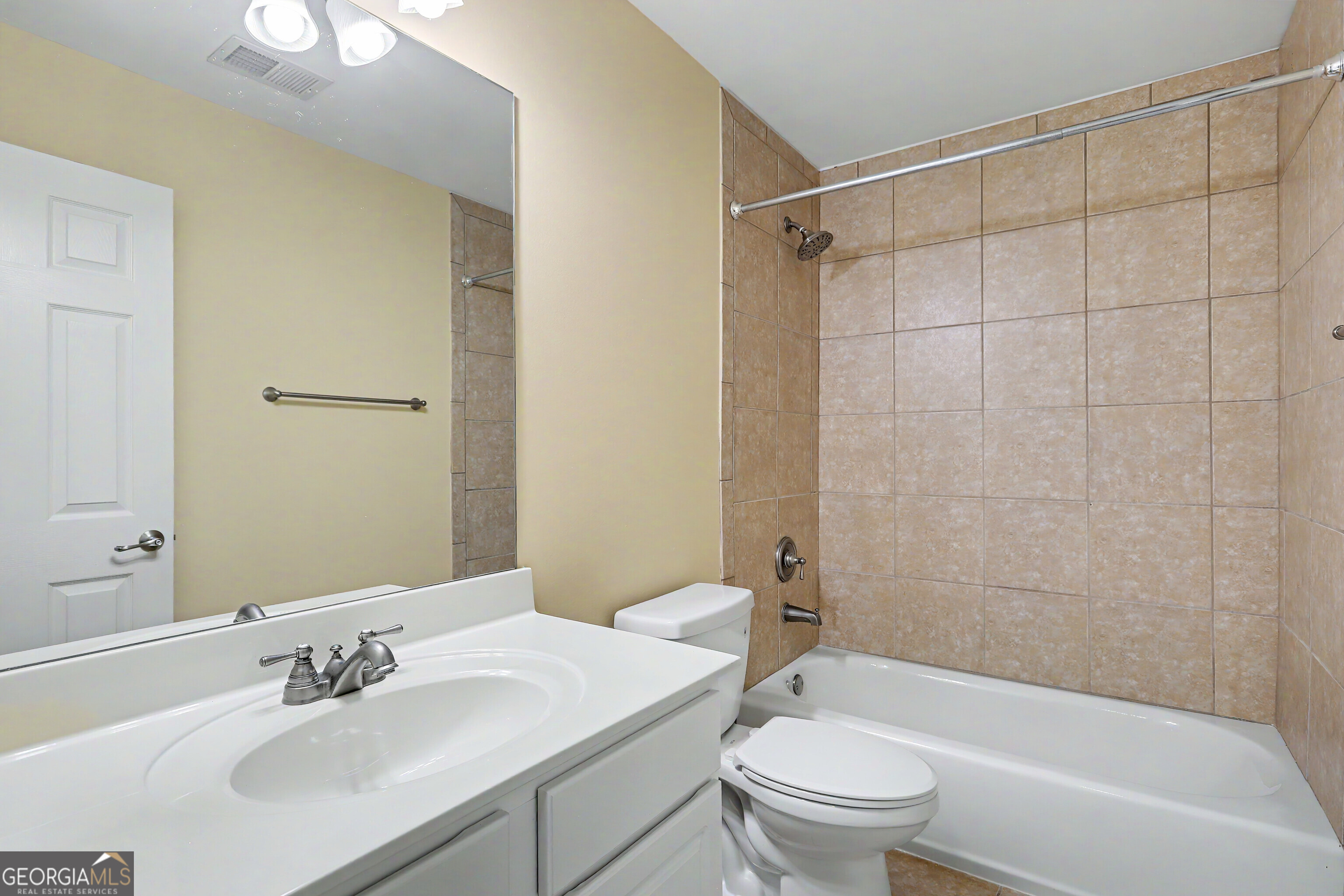 3126 Alhambra Circle Hampton, GA 30228 - Photo 39 of 68