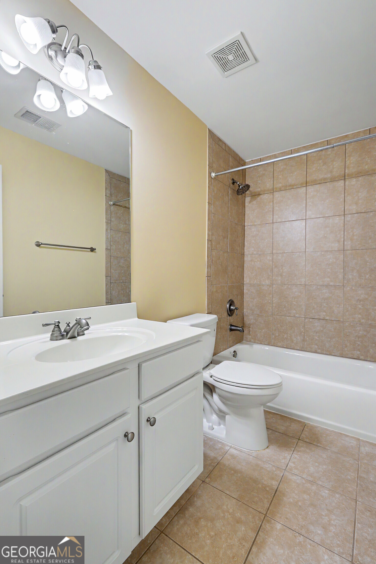 3126 Alhambra Circle Hampton, GA 30228 - Photo 40 of 68