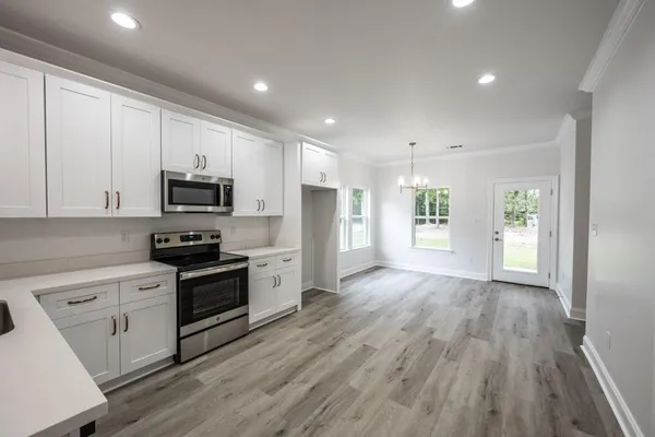 $1,800 | 4430 Canal Street, Slidell, LA 70461