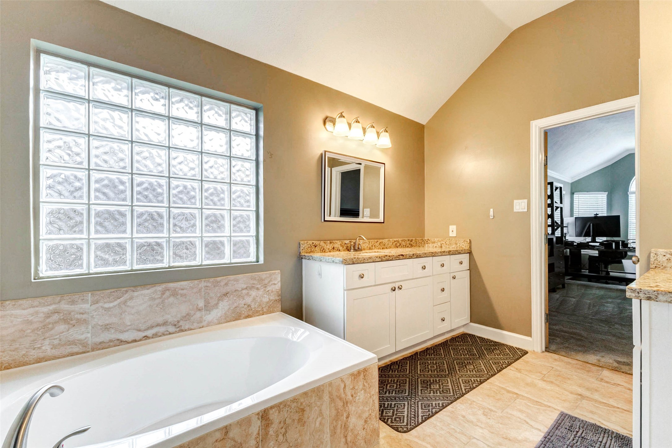 6334 Sampras Ace Court Spring, TX 77379 - Photo 36 of 48 Primary bath has large soaker tub.