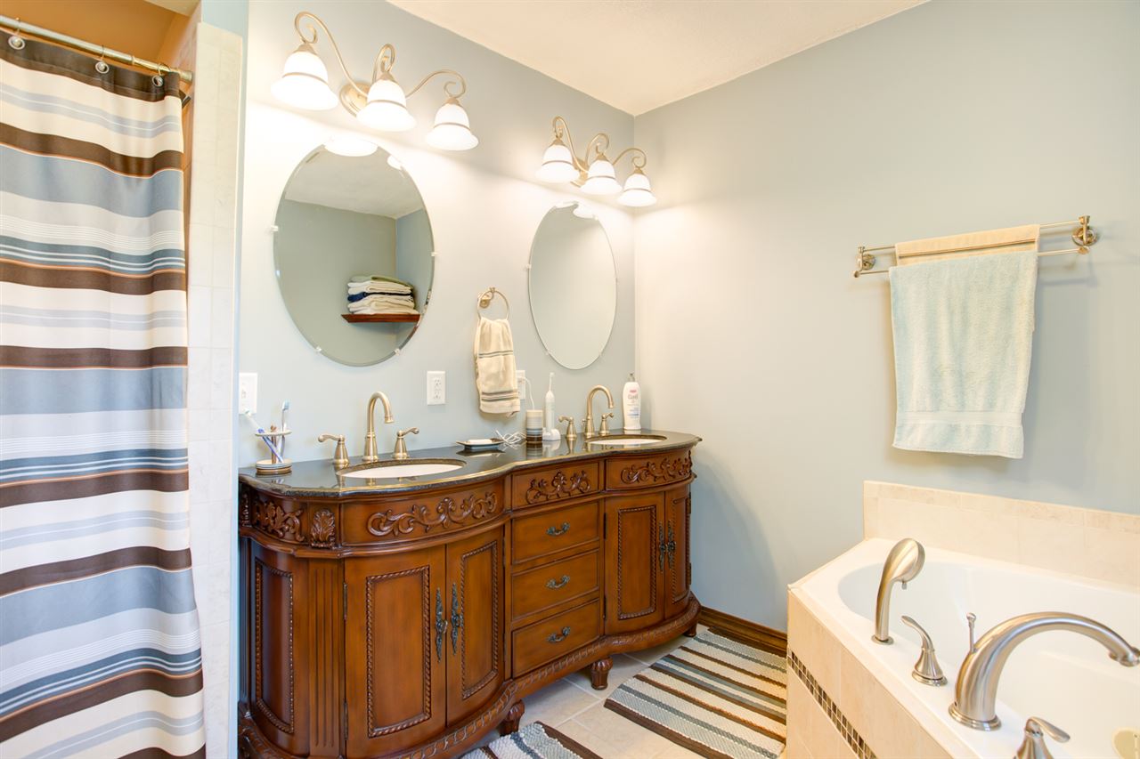 9609 Fischer Road Evansville, IN 47720 - Photo 16 of 36 Gallery Image 16