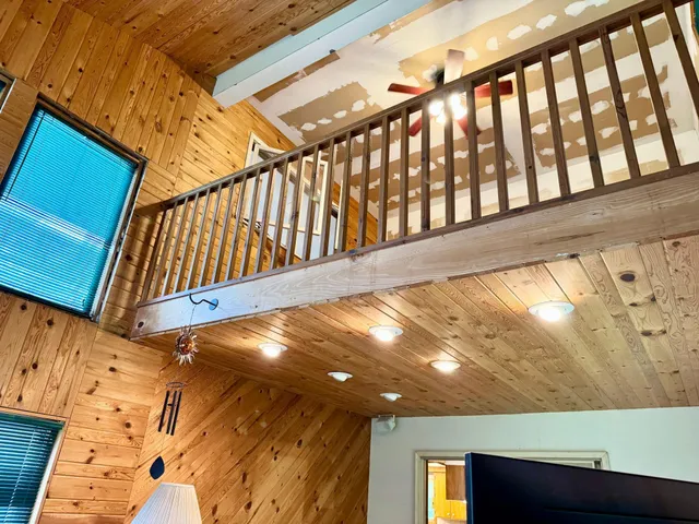 $225,000 | 1831 Highway 11, Baudette, MN 56623