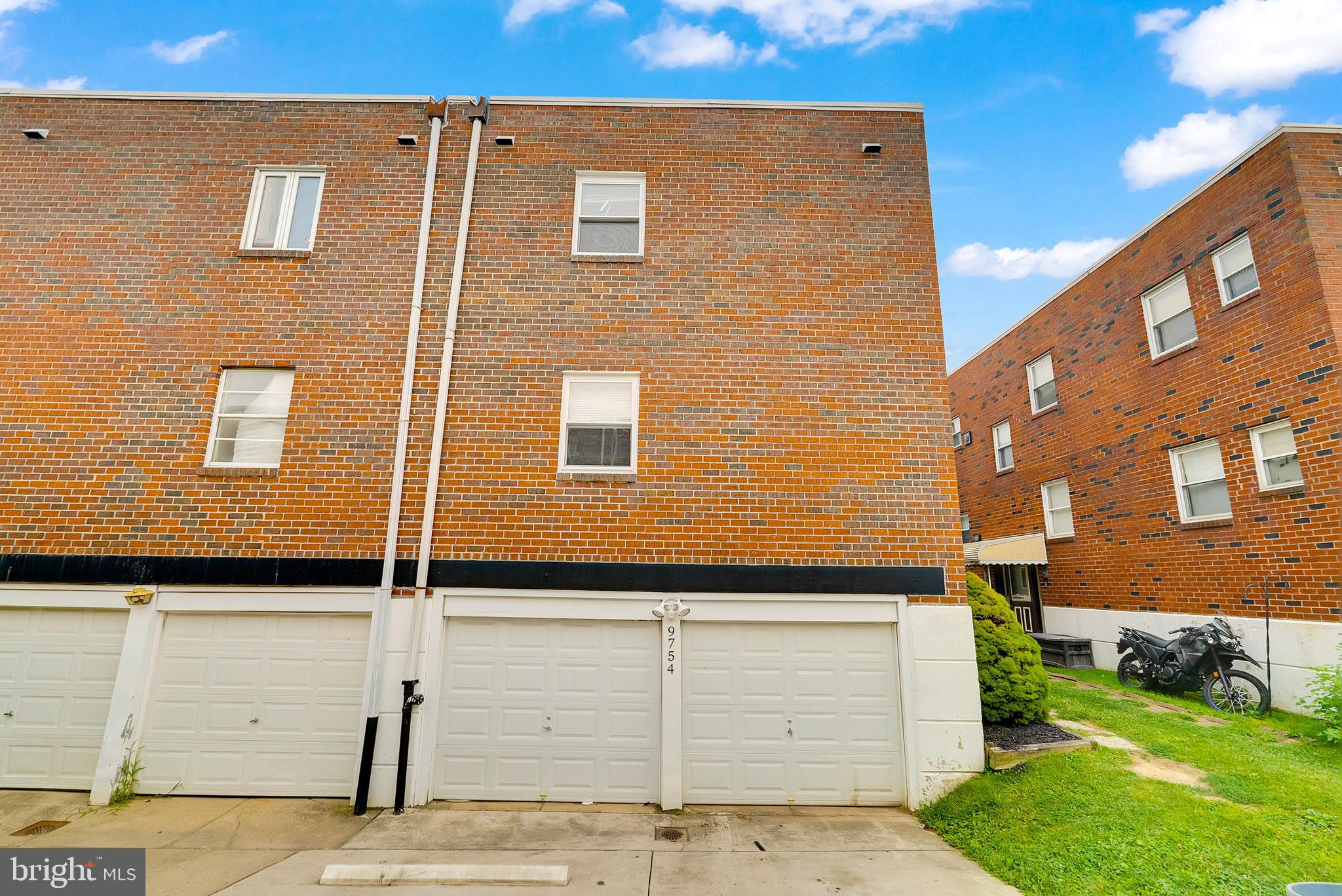 9754 East Roosevelt Boulevard, Unit 2 Philadelphia, PA 19115 - Photo 20 of 22 a view of front door