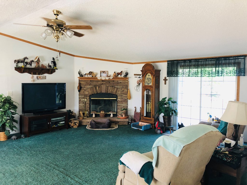 374 Hawthorne Road Honea Path, SC 29654 - Photo 18 of 37