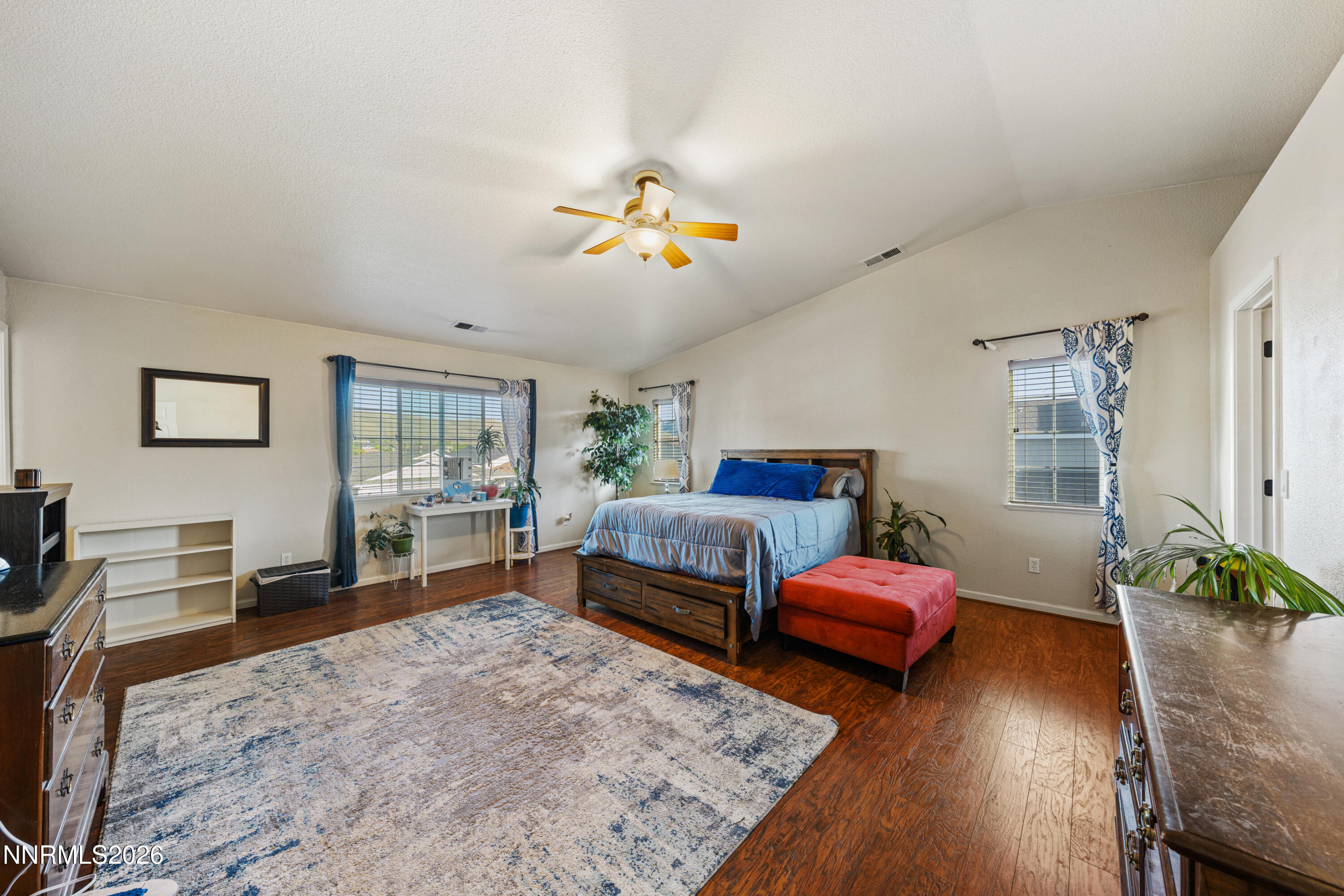 18235 Pin Oak Court Reno, NV 89508 - Photo 17 of 42 A7V03750