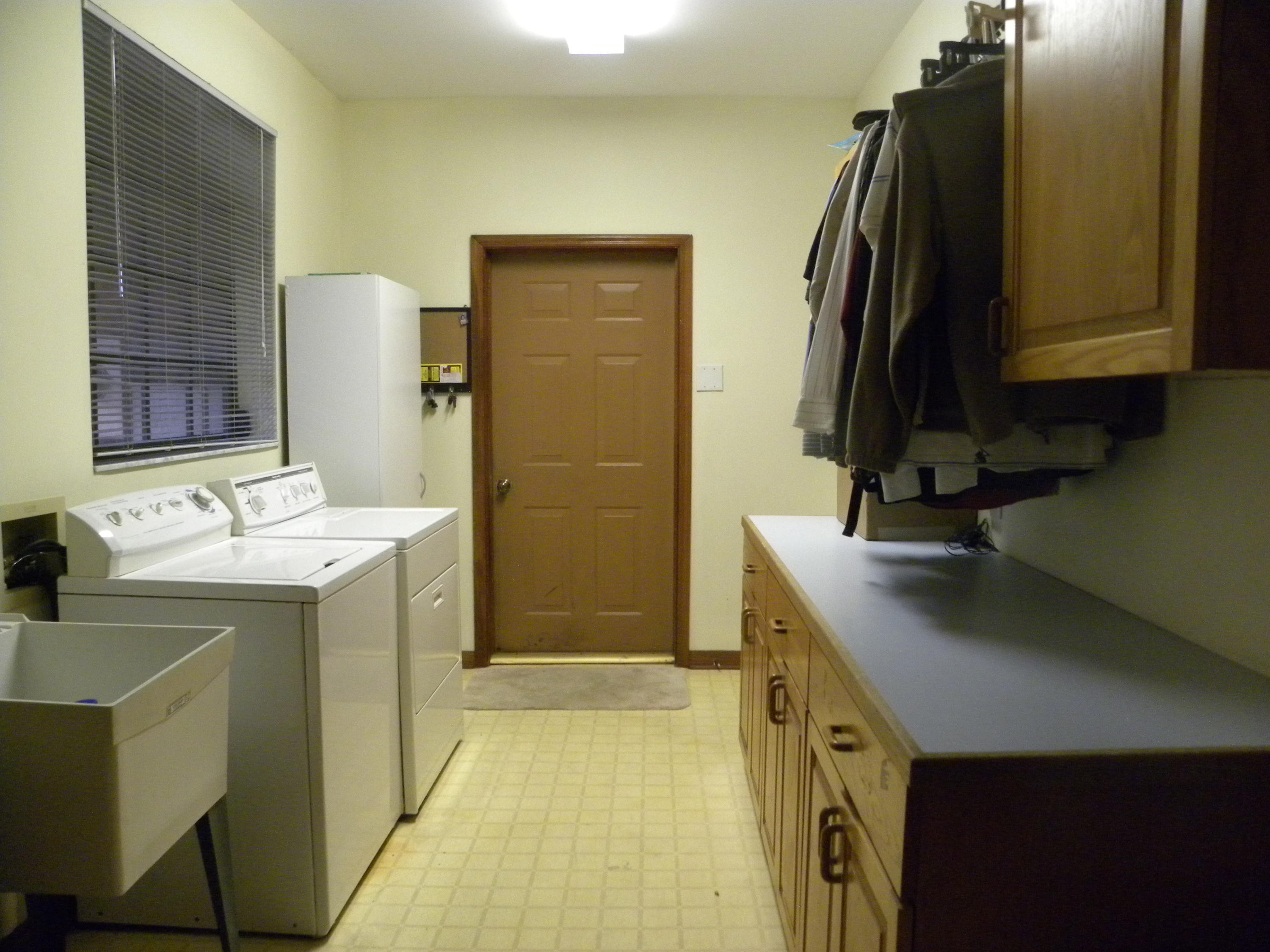 1270 Southwest 21st Lane Boca Raton, FL 33486 - Photo 15 of 47 Laundry Room