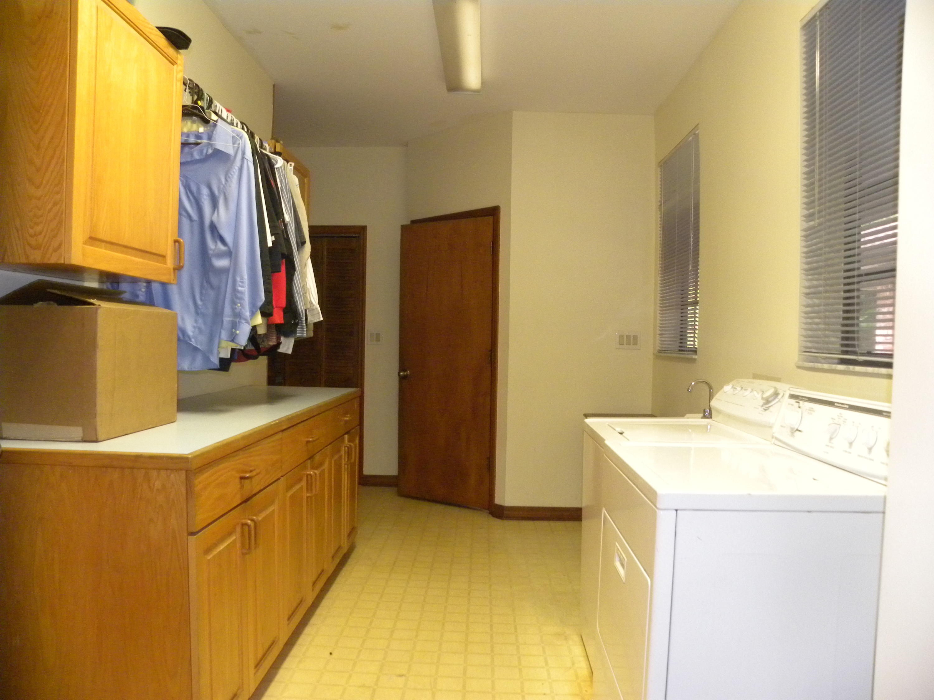 1270 Southwest 21st Lane Boca Raton, FL 33486 - Photo 16 of 47 Laundry Room