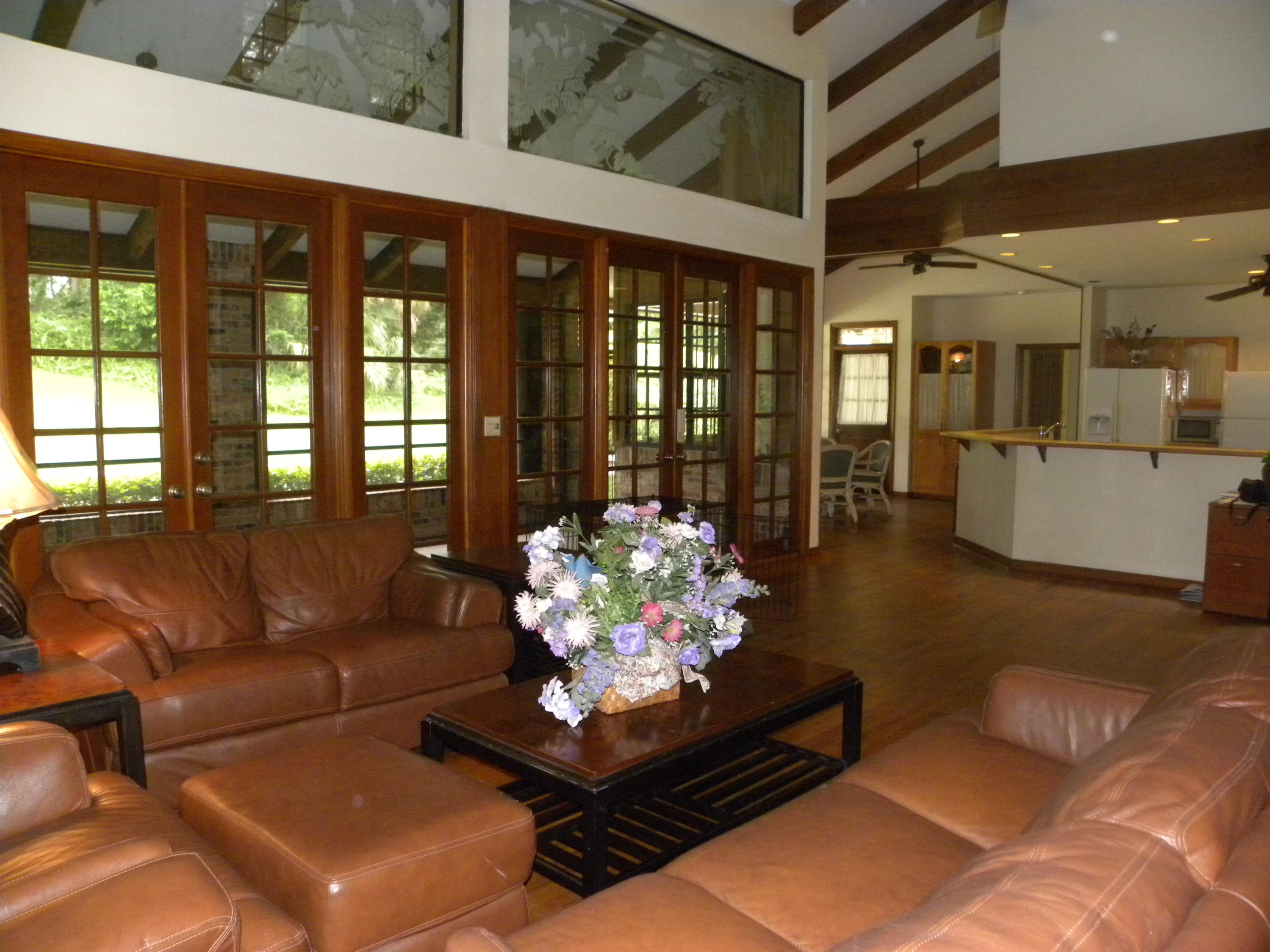 1270 Southwest 21st Lane Boca Raton, FL 33486 - Photo 33 of 47 Family Room / Great Room