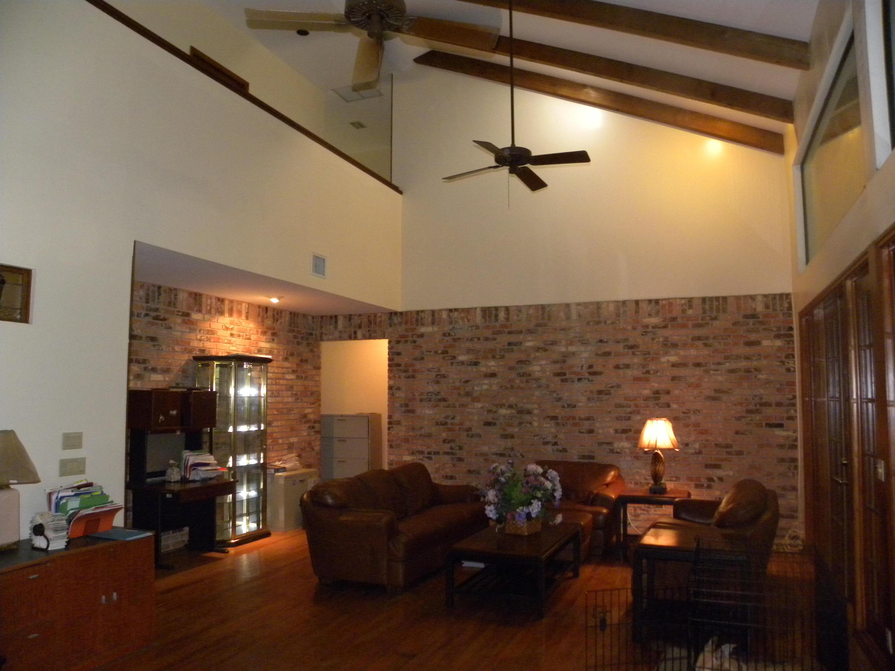 1270 Southwest 21st Lane Boca Raton, FL 33486 - Photo 35 of 47 Family Room
