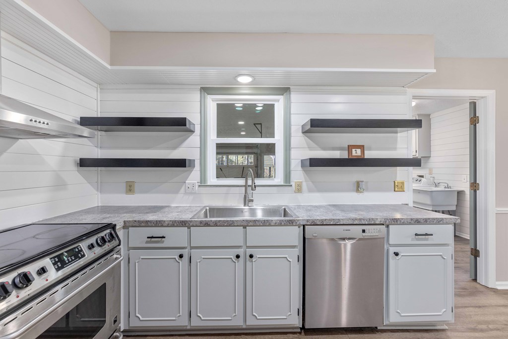 8615 Jackson Road Midland, GA 31820 - Photo 7 of 31