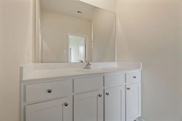 $2,120 | 15802 Berry Hl Drive, Conroe, TX 77303