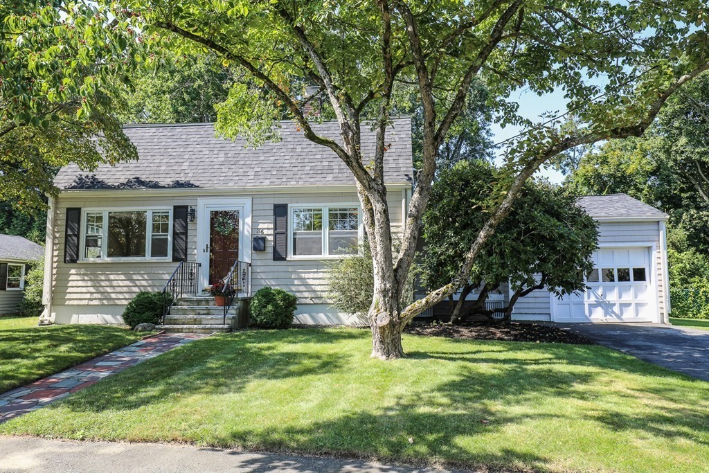 36 Hancock Road Wakefield, MA 01880 - Photo 1 of 42 Gallery Image 1