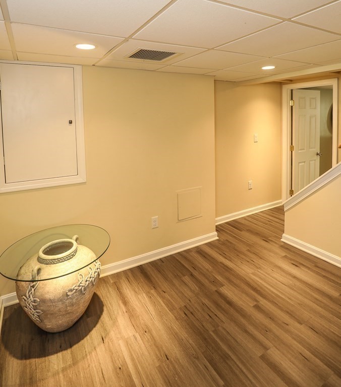 36 Hancock Road Wakefield, MA 01880 - Photo 30 of 42 Gallery Image 30