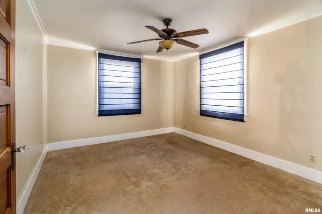 $210,000 | 311 West Poplar Street, Harrisburg, IL 62946