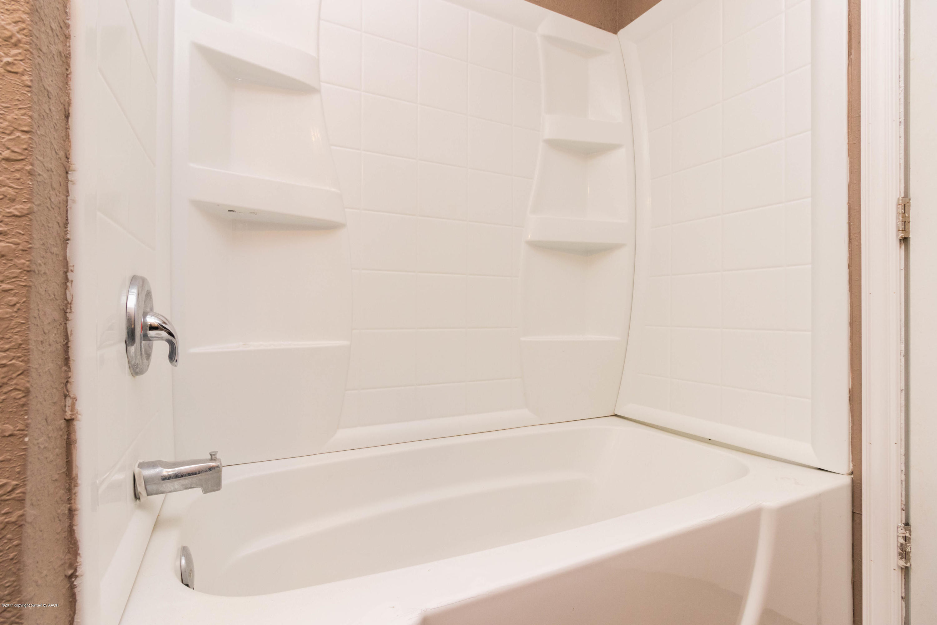 5102 Live Oak Drive Amarillo, TX 79110 - Photo 23 of 31 022