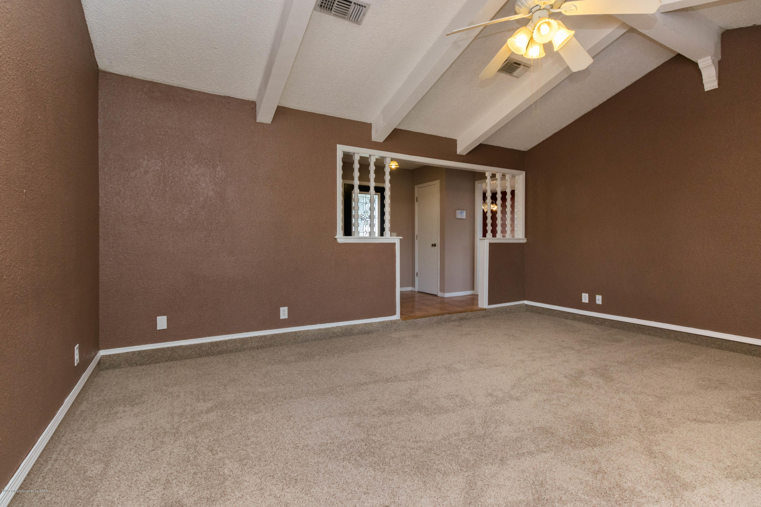 5102 Live Oak Drive Amarillo, TX 79110 - Photo 8 of 31 007