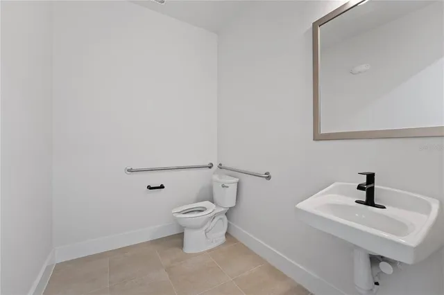 $2,750 | 334 Center Lake Lane, Oviedo, FL 32765