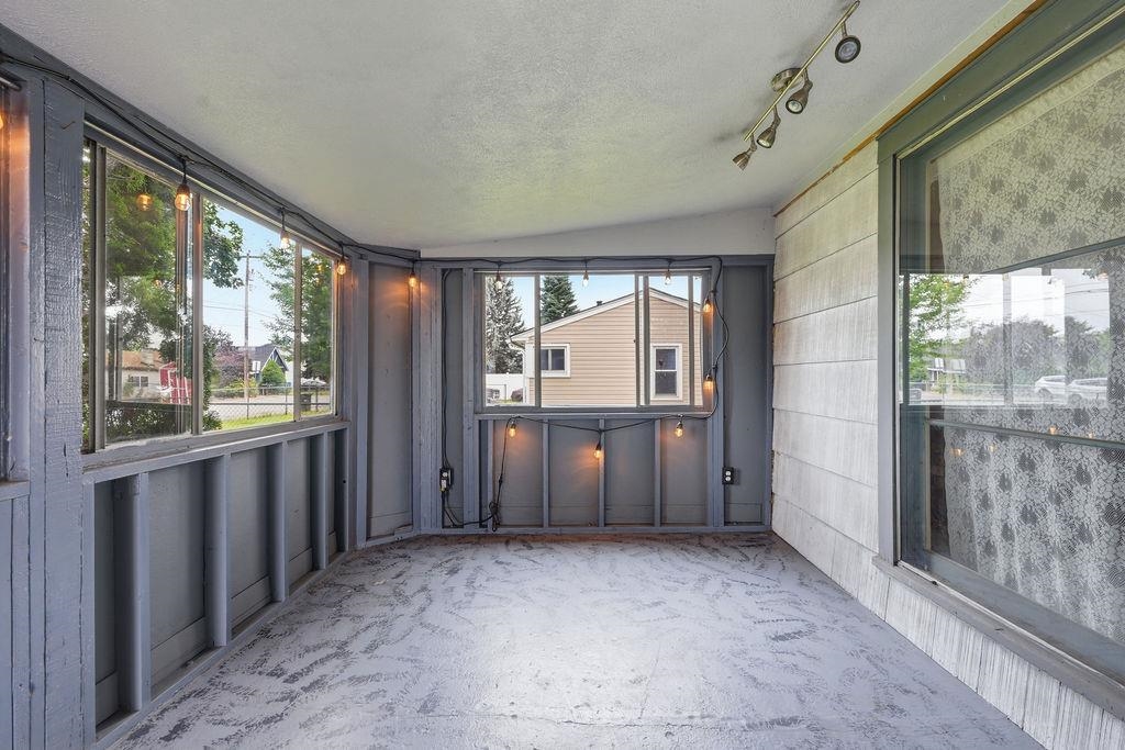 2015 North Vista Road Spokane, WA 99212 - Photo 3 of 50 Gallery Image 3
