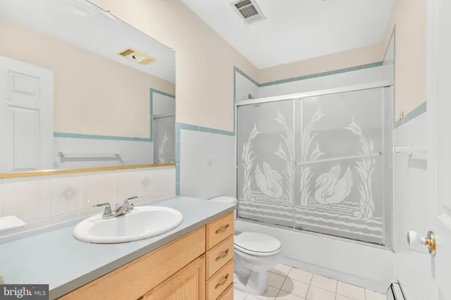 $4,600 | 421 Lafayette Street, Newtown, PA 18940