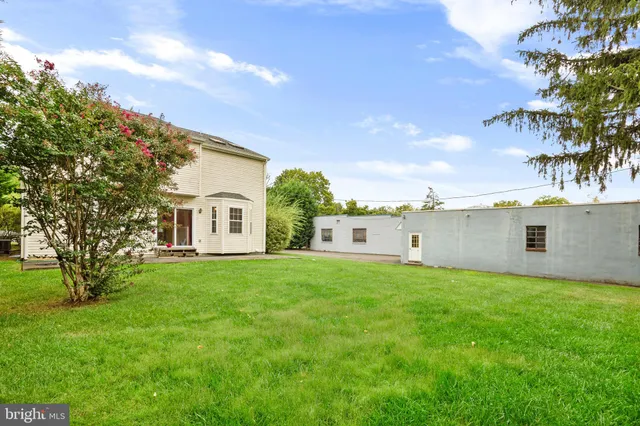 $4,600 | 421 Lafayette Street, Newtown, PA 18940