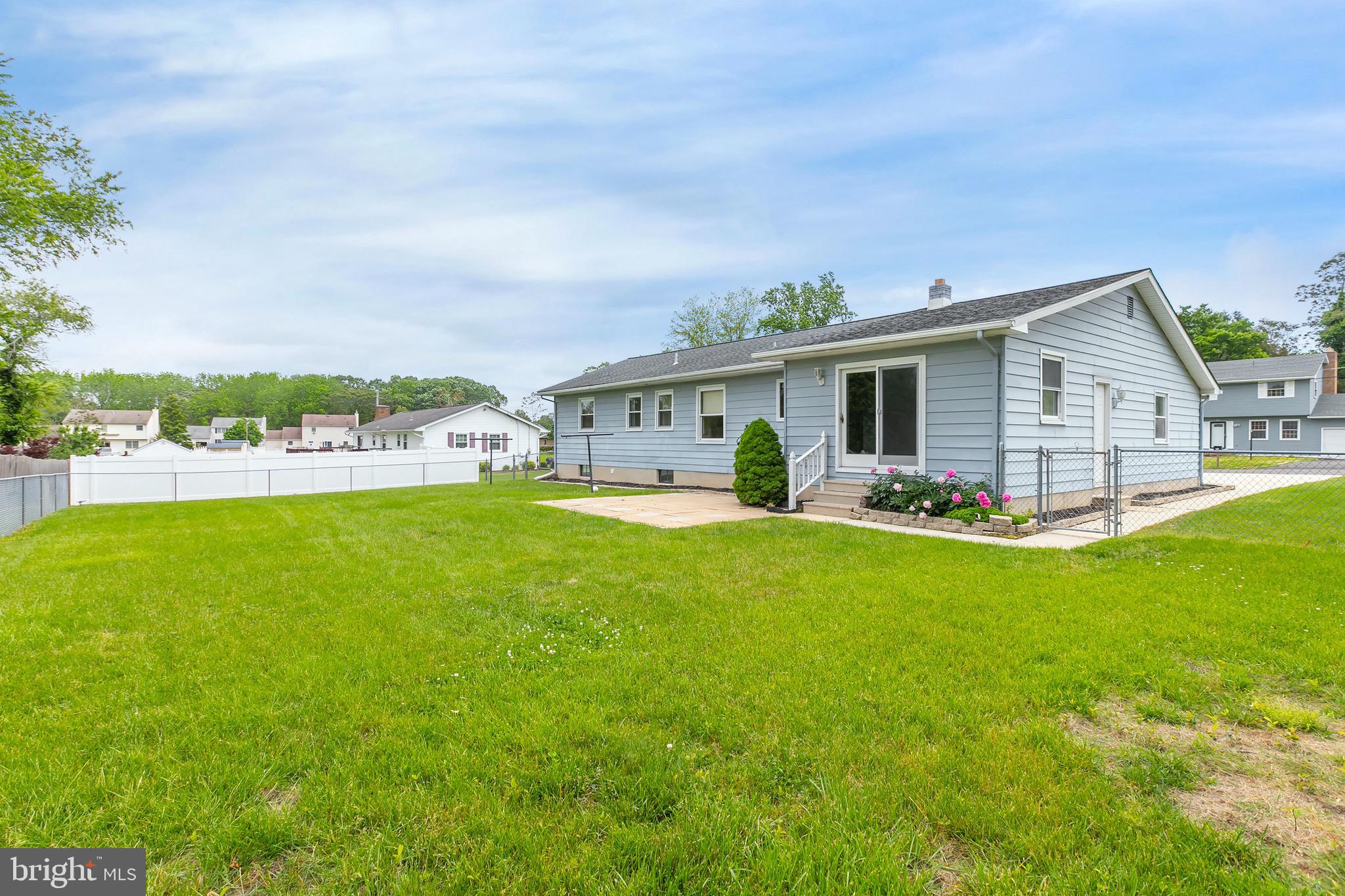 984 Karls Road Vineland, NJ 08361 - Photo 14 of 16 Huge Fenced in Backyard