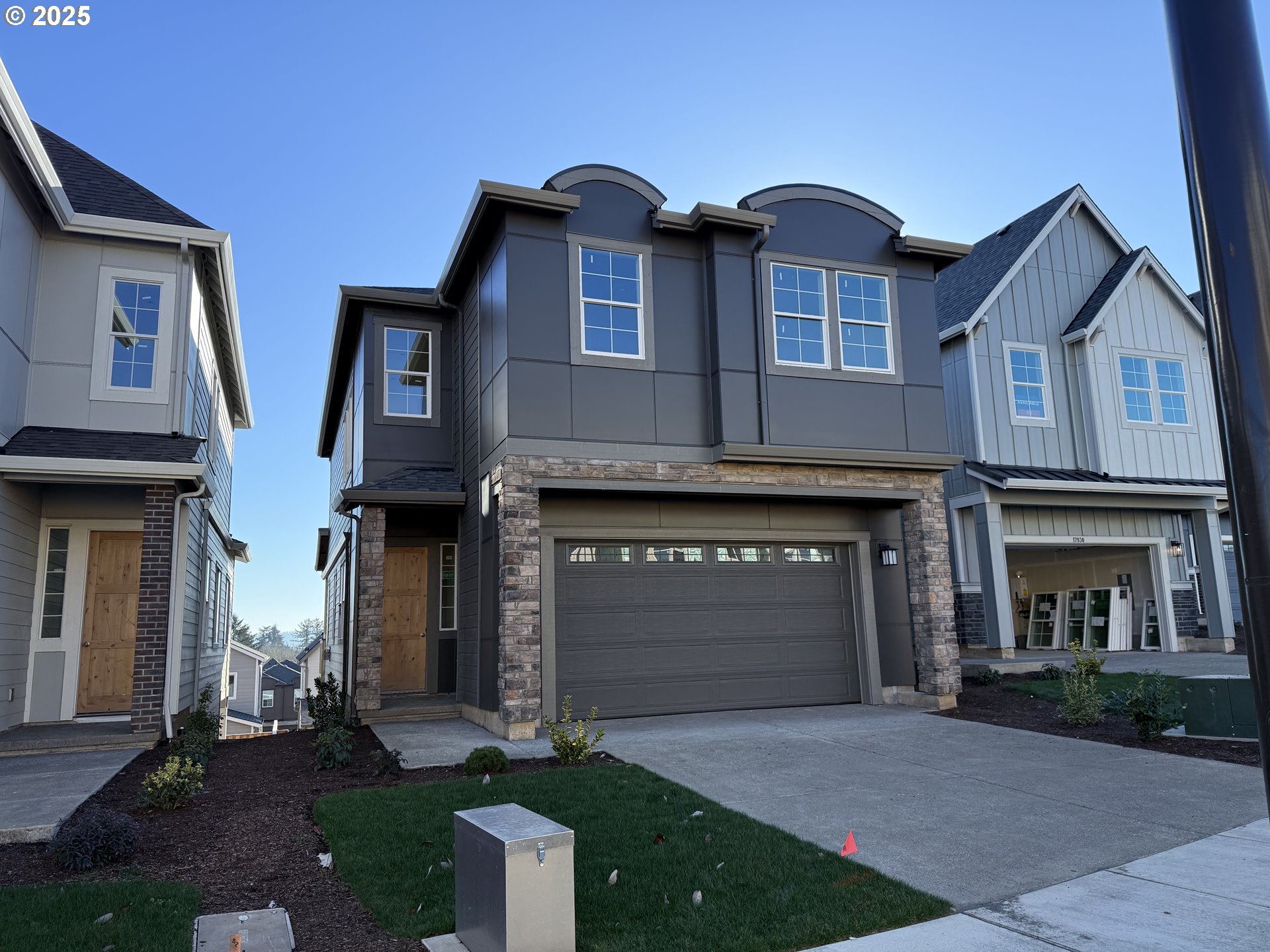 17920 Southwest Howlock Lane Beaverton, OR 97007 - Photo 1 of 14 Gallery Image 1
