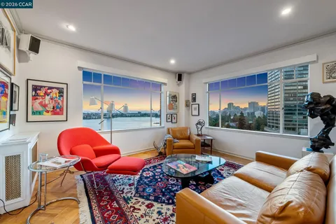 $1,298,000 | 492 Staten Avenue, Unit 1101, Oakland, CA 94610