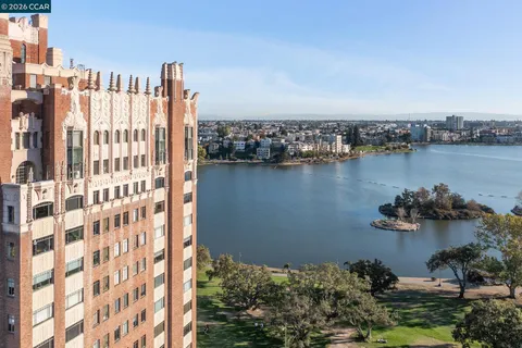 $1,298,000 | 492 Staten Avenue, Unit 1101, Oakland, CA 94610
