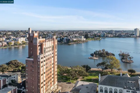 $1,298,000 | 492 Staten Avenue, Unit 1101, Oakland, CA 94610