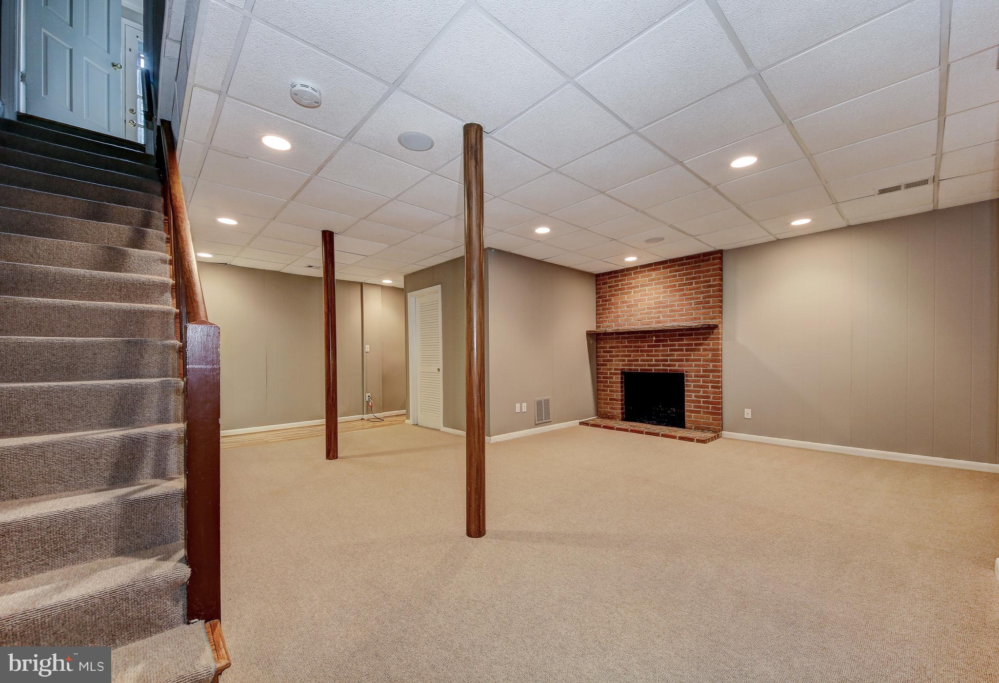 4509 Tournay Road Bethesda, MD 20816 - Photo 17 of 24