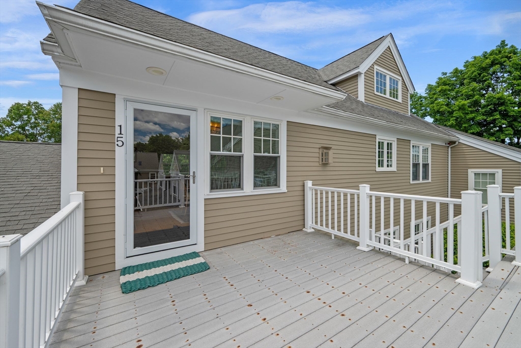 6 Essex Road, Unit 15 Ipswich, MA 01938 - Photo 4 of 40