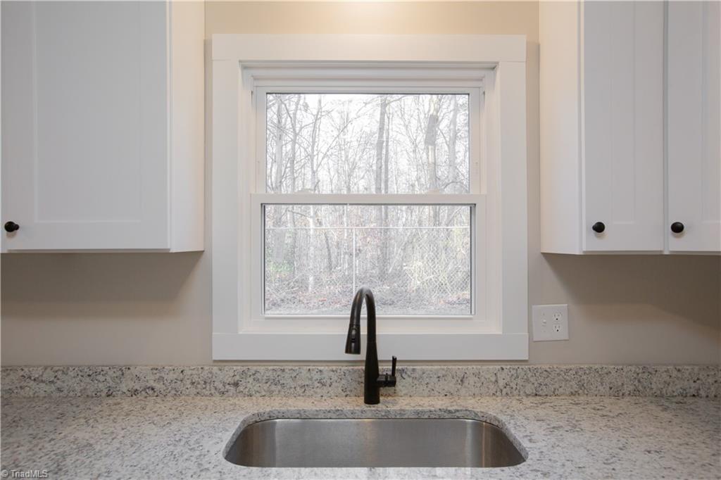 1499 Greene Oak Road Asheboro, NC 27205 - Photo 7 of 26