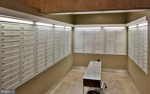 $2,295 | 200 Locust Street, Unit 27FN, Philadelphia, PA 19106