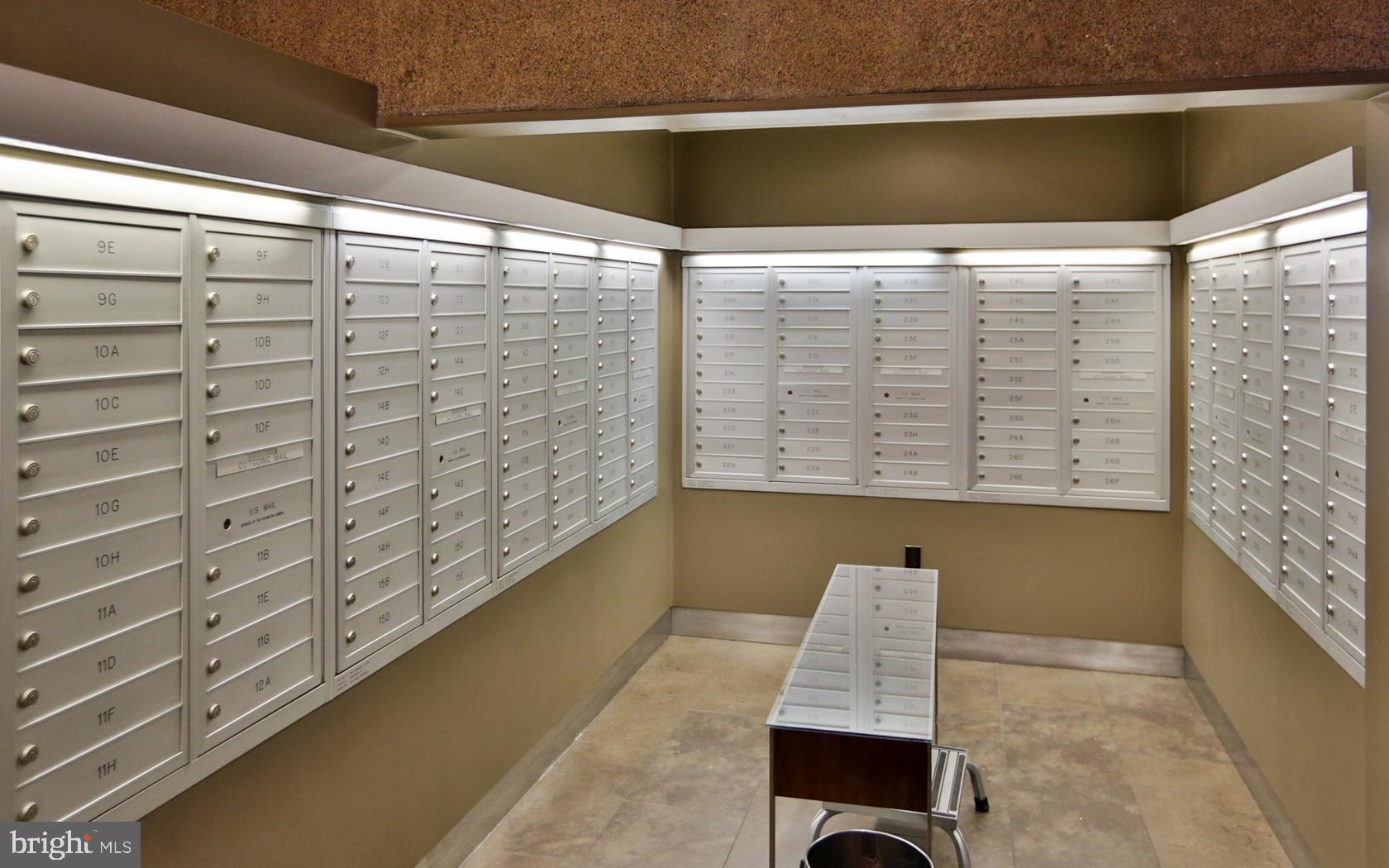200 Locust Street, Unit 27FN Philadelphia, PA 19106 - Photo 21 of 48 a bathroom with a shower